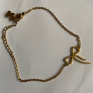 AGATHA stainless steel gold bow bracelet